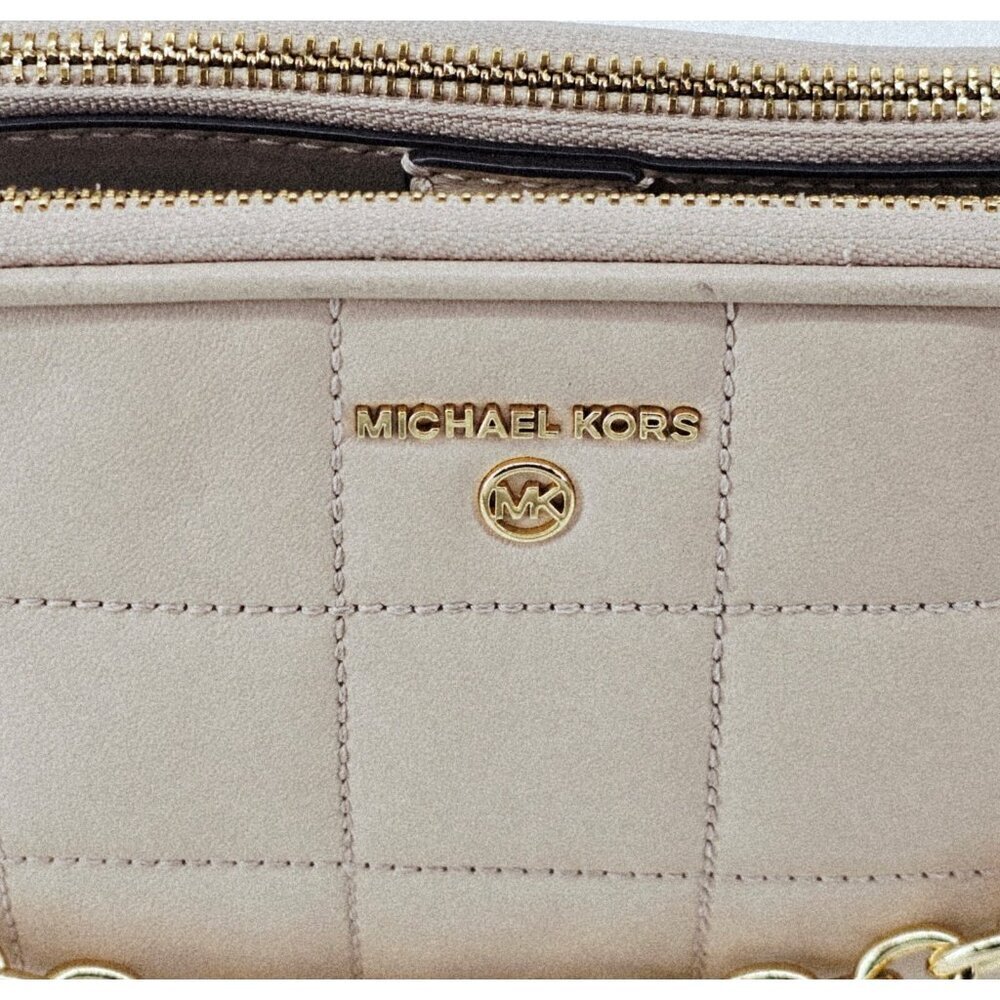 MICHAEL KORS Pale Blush Smooth Leather Jet Set Double Zip Small Camera Bag - Picture 4 of 16